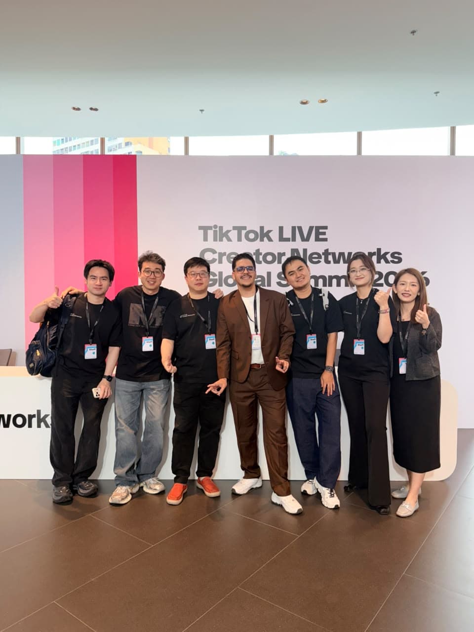 SEBASTIAN CRUZ EN TAILANDIA TIK TOK LIVE