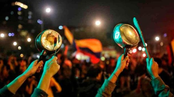 Cacerolazos resuena en el Distrito Nacional: ciudadanos protestan desde sus hogares